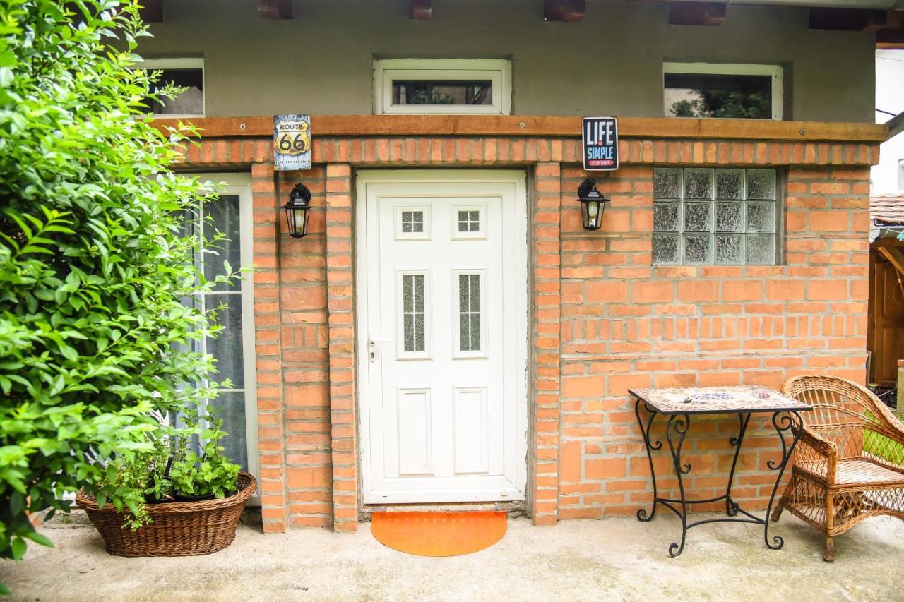 Agape Apartman Apartman Szendrő Kültér fotó